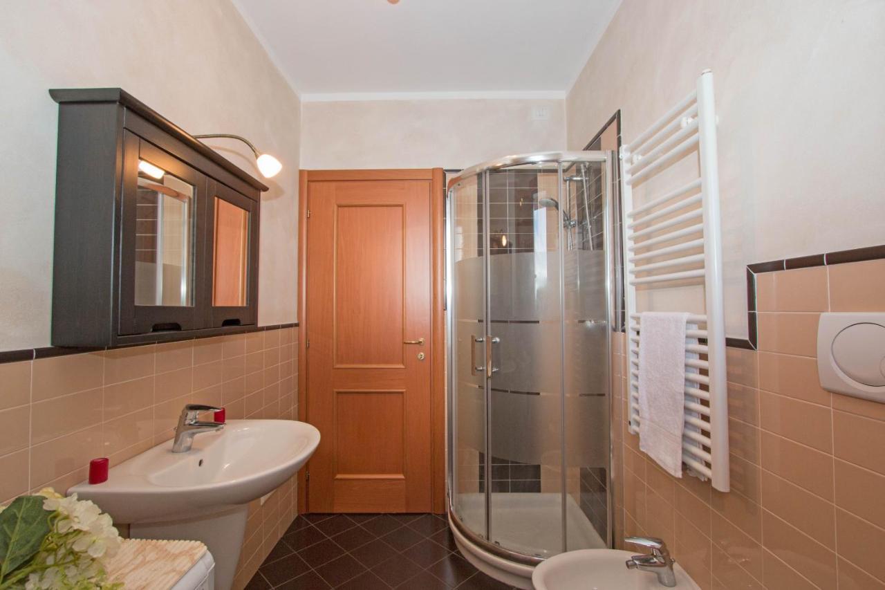 סירמיונה Baglio Degli Ulivi 3 Apartment By Wonderful Italy מראה חיצוני תמונה
