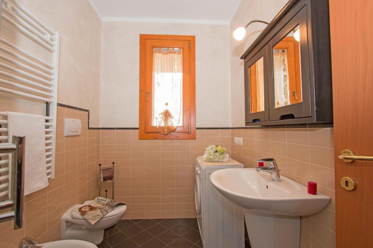 סירמיונה Baglio Degli Ulivi 3 Apartment By Wonderful Italy מראה חיצוני תמונה